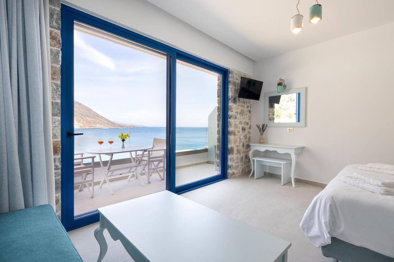 Molos Apartments Loutro Exterior foto